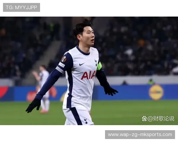 热刺连续形成包夹进攻，孙兴慜扫射偏出